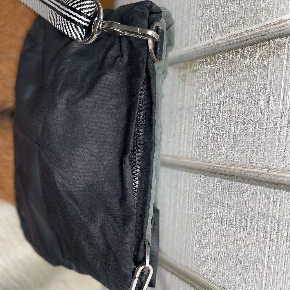 Lululemon crossbody purse  - Picture 10 of 10